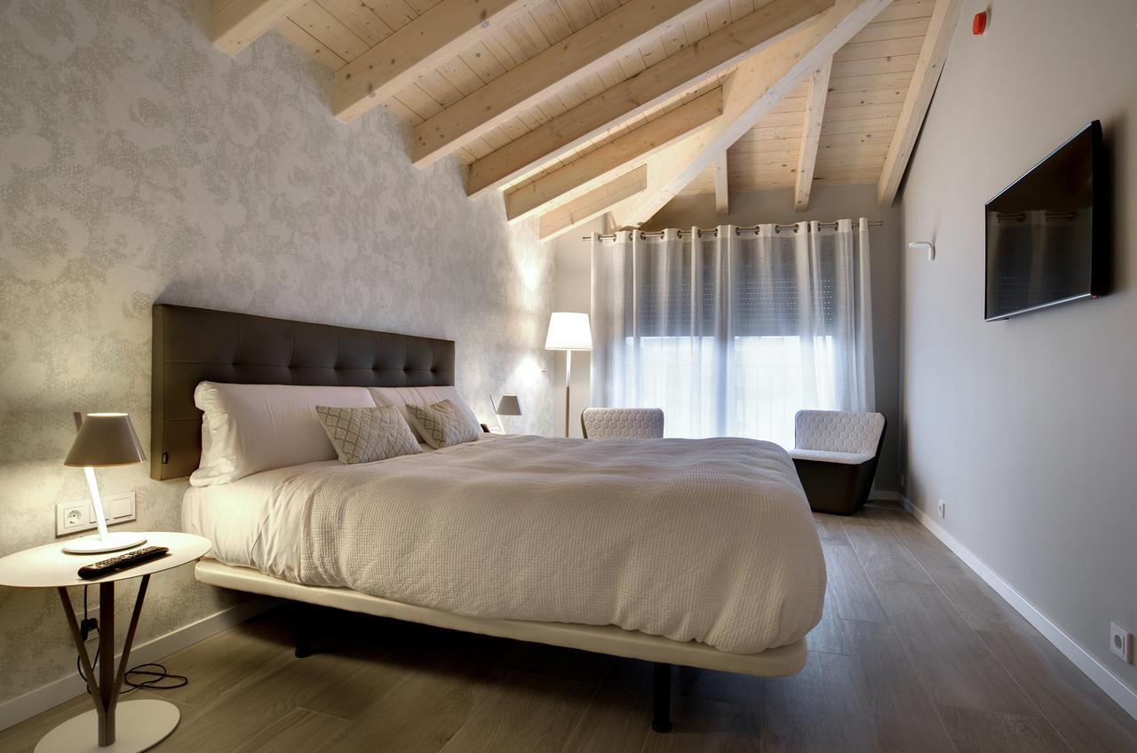Hotel Lemik Alsasua Exteriör bild