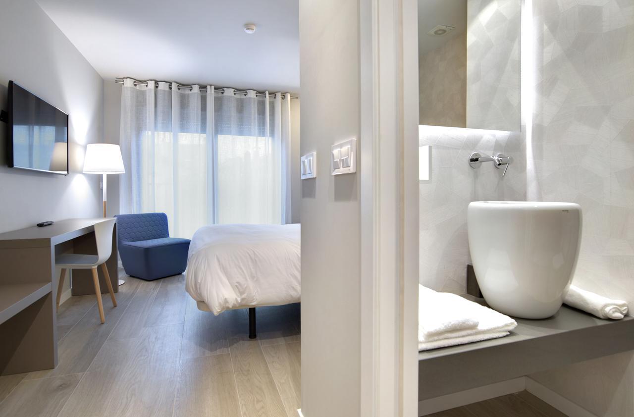 Hotel Lemik Alsasua Exteriör bild